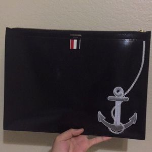 Thom Browne document holder ⭐️